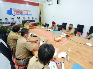 Bupati Anas Ingatkan untuk Terus Waspada, Pandemi COVID-19 Belum Berlalu