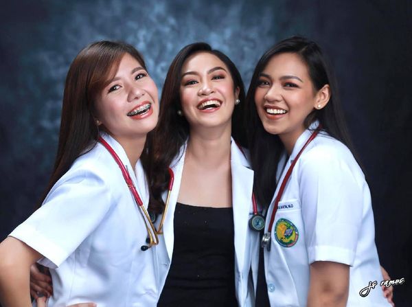 BFF Goals, Potret Inspiratif 3 Sahabat Kecil yang Sama-sama Lulus Jadi Dokter