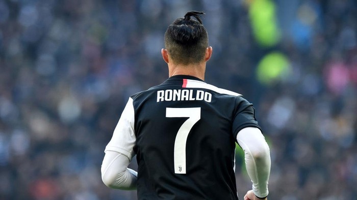 TURIN, ITALY - FEBRUARY 02: Cristiano Ronaldo of Juventus looks on during the Serie A match between Juventus and  ACF Fiorentina at Allianz Stadium on February 02, 2020 in Turin, Italy. (Photo by Tullio M. Puglia/Getty Images)