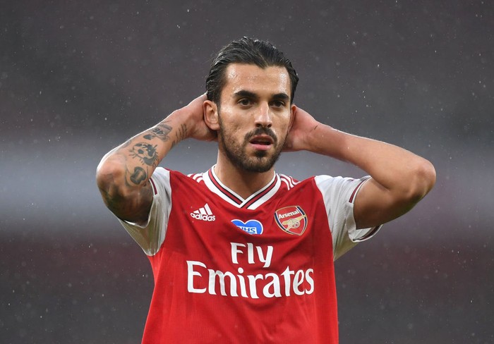 LONDON, ENGLAND - JULY 07: Dani Ceballos of Arsenal reacts during the Premier League match between Arsenal FC and Leicester City at Emirates Stadium on July 07, 2020 in London, England. Football Stadiums around Europe remain empty due to the Coronavirus Pandemic as Government social distancing laws prohibit fans inside venues resulting in all fixtures being played behind closed doors. (Photo by Michael Regan/Getty Images)
