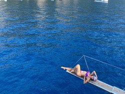 Amboi, Pacar Cristiano Ronaldo Pamer Keseksian (Lagi)