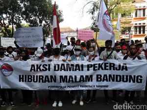 Para Pekerja Hiburan Malam Geruduk Kantor Walkot Bandung!