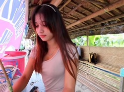 Melani Penjual Dawet Ireng Cantik hingga Ojol Ajak Ribut Pelanggan