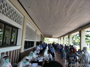 748 Guru di Surabaya Rapid Test untuk Sekolah Tatap Muka, 65 Reaktif