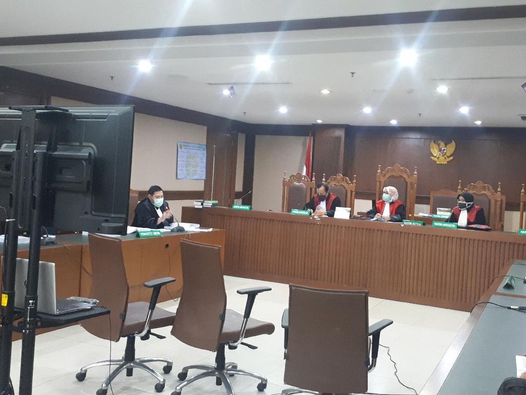 Eks Komisioner KPU Wahyu Setiawan Dituntut 8 Tahun Penjara Eks Komisioner KPU Wahyu Setiawan Dituntut 8 Tahun Penjara