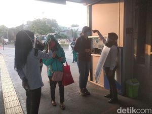Ganji-Genap Mulai Lagi, Antrean Halte TransJ Puri Beta 2 Ciledug Normal