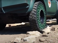 Penelitian Ban Tanpa Udara TNI AD Kelar 2 Tahun Lagi, Bisa Diproduksi Massal?