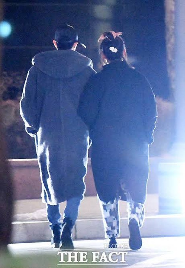 Potret romantis jo byeong gyu dan pasangan