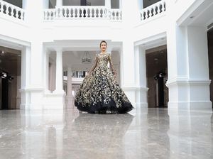10 Foto China Fashion Week yang Pertamakalinya Digelar Tanpa Penonton