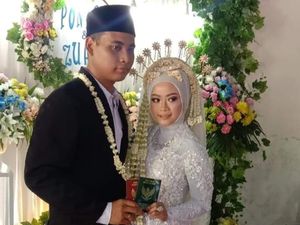 Cerita Ponari Dukun Cilik Pemilik Batu Petir yang Menikah Cerita Ponari Dukun Cilik Pemilik Batu Petir yang Menikah