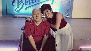 Foto Wanita & Ayah Down Syndrome, Dulu Malu Akui Kini Tulis Pesan Menyentuh