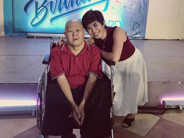 Foto Wanita & Ayah Down Syndrome, Dulu Malu Akui Kini Tulis Pesan Menyentuh