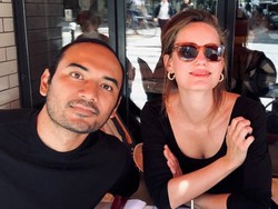 Ario Bayu Harus Rela Terpisah Jakarta-Paris dengan Valentine Payen