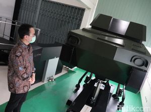 Kemudikan Tank Berbasis Simulator, Wamendag Singgung Ekspor Kemudikan Tank Berbasis Simulator, Wamendag Singgung Ekspor