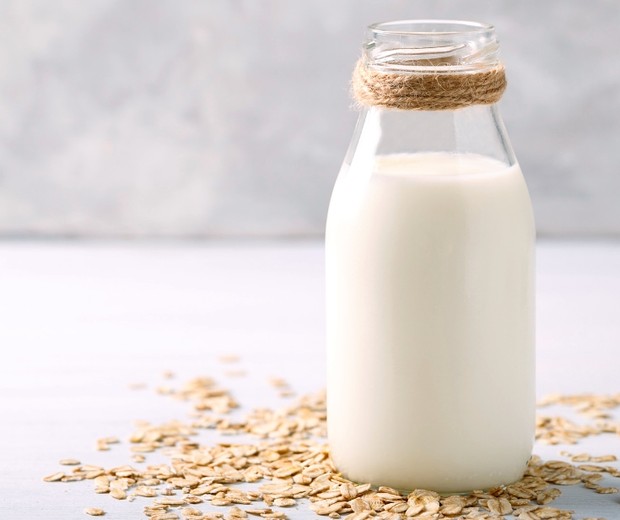 Susu kambing bermanfaat untuk mencegah, mengobati bahkan menyamarkan noda bekas jerawat.