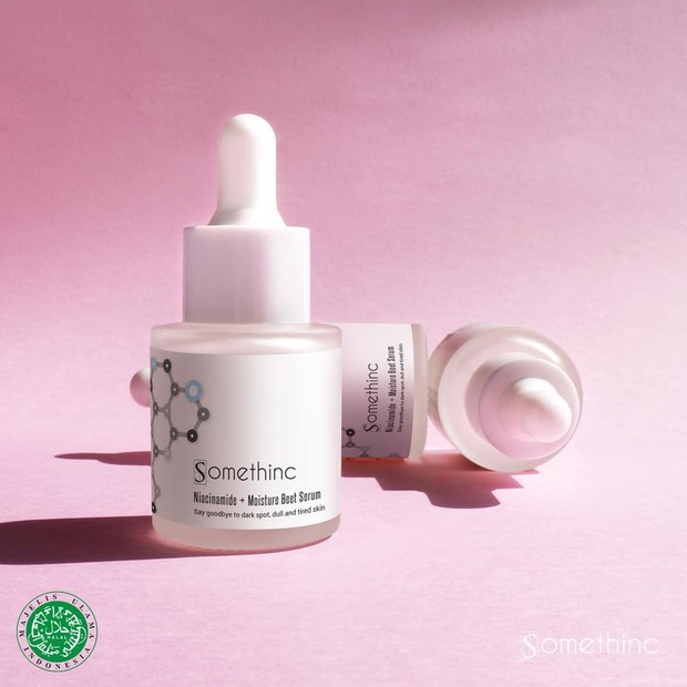 Komposisi di dalam serum ini dapat mengontrol minyak berlebih dan meredakan jerawat