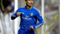 Cristiano Ronaldo di Real Madrid dan Luis Suarez di Barcelona sama-sama meraih sepatu emas dengan 31 gol pada musim 2013/2014 (Getty Images)