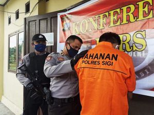 Ancam Beri Nilai Rendah, Guru Honorer di Sigi Sulteng Cabuli Muridnya 3 Kali Ancam Beri Nilai Rendah, Guru Honorer di Sigi Sulteng Cabuli Muridnya 3 Kali