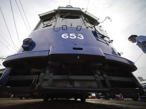 Trem Hiroshima Kembali ke Jalan Jelang Peringatan Bom Jepang Trem Hiroshima Kembali ke Jalan Jelang Peringatan Bom Jepang