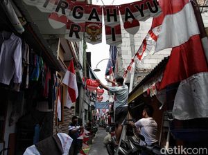 Kampung Pademangan Timur Bersolek Sambut HUT RI