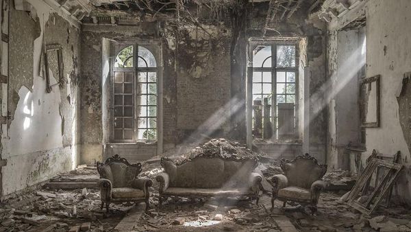 Potret Menakjubkan Tempat Terbengkalai di Eropa