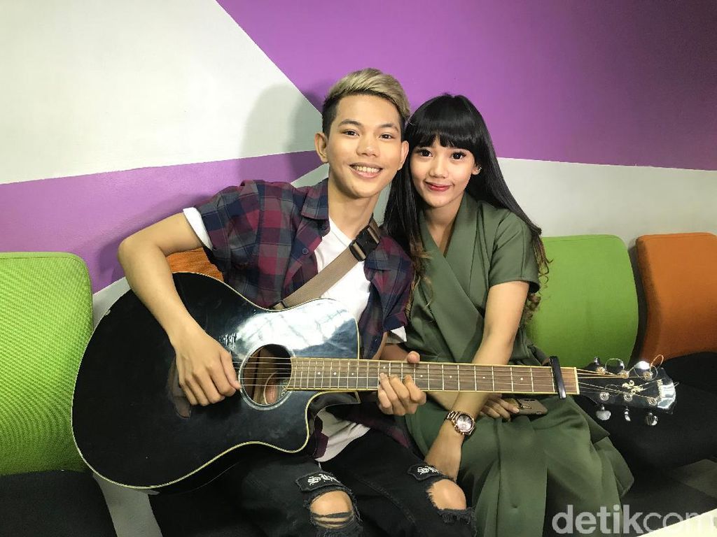 Disebut Nyolong Start, Istri Tegar Kini Hamil 5 Bulan Disebut Nyolong Start, Istri Tegar Kini Hamil 5 Bulan