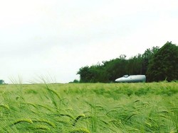 Saat Pesawat Tempur Tahun 1950-an Disulap Jadi Penginapan