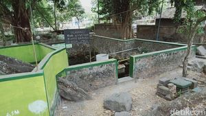 Mata Air Klaten yang Dipenuhi Reruntuhan Candi