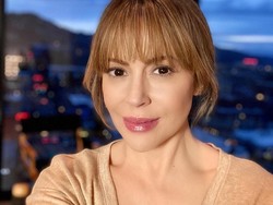 Alyssa Milano Sebut Positif COVID-19 Sebuah Berkat