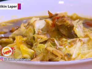 Bikin Laper! Enaknya Makan Timlo Ayam dan Tongseng Solo yang Hangat