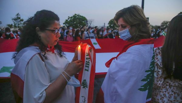 Doa untuk Korban Ledakan Lebanon