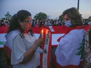 Doa untuk Korban Ledakan Lebanon Doa untuk Korban Ledakan Lebanon