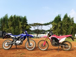 Adu Performa Honda CRF150L vs Yamaha WR155R, Mana Lebih Unggul?