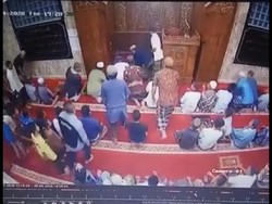 Pingsan Saat Pimpin Salat, Imam Masjid Raya Muaralabuh Sumbar Wafat di RS