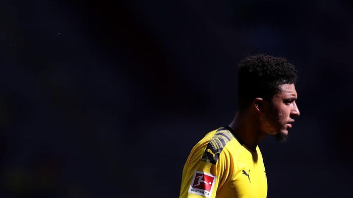 Jadon Sancho DUESSELDORF, GERMANY - JUNE 13: Jadon Sancho of Dortmund is seen during the Bundesliga match between Fortuna Duesseldorf and Borussia Dortmund at Merkur Spiel-Arena on June 13, 2020 in Duesseldorf, Germany. (Photo by Lars Baron/Getty Images)