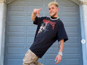5 Kontroversi YouTuber Jake Paul, Terbaru Ditinju Floyd Mayweather Jr. 5 Kontroversi YouTuber Jake Paul, Terbaru Ditinju Floyd Mayweather Jr.