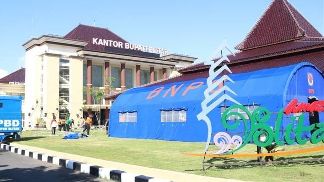 Empat Pegawai Positif COVID-19, Kantor Kabupaten Blitar Tutup 4 Hari Empat Pegawai Positif COVID-19, Kantor Kabupaten Blitar Tutup 4 Hari