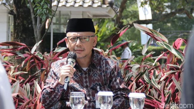 Ekonomi Jabar Minus 5,98% Lebih Besar dari Nasional Ekonomi Jabar Minus 5,98% Lebih Besar dari Nasional