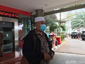 MAKI Serahkan Dokumen ke Jampidsus Terkait Dugaan Gratifikasi Jaksa Pinangki