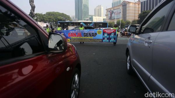 Polisi Perpanjang Sosialisasi Ganjil Genap