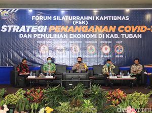 Polisi Diskusi Strategi Penanganan Corona dan Pemulihan Ekonomi di Tuban Polisi Diskusi Strategi Penanganan Corona dan Pemulihan Ekonomi di Tuban