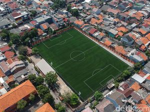 Tahu Nggak? Ada Lapangan Berstandar FIFA Lho Nyelip di Ibu Kota