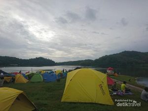 Waduk Sermo, Tempat Kemping Murah Meriah di Kulonprogo Waduk Sermo, Tempat Kemping Murah Meriah di Kulonprogo