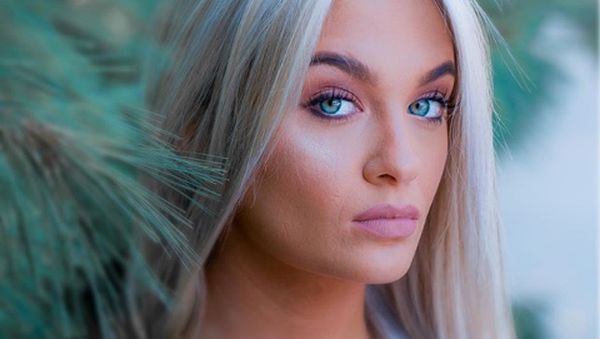 TikTokers Anti-Trump Bikin Heboh Ngaku Disiksa Ibunya yang Pendukung Trump