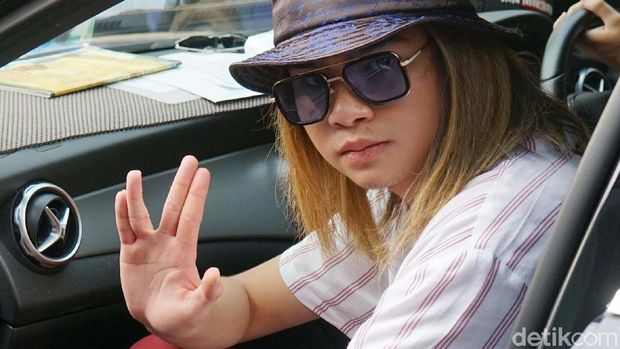 Dul Jaelani saat ditemui di kawasan Trans TV.