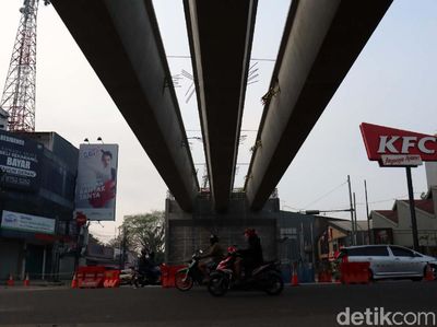 Girder Flyover Jalan Jakarta Terpasang