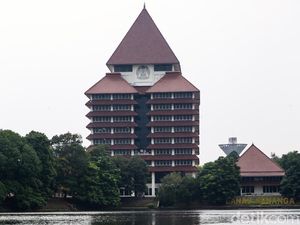 10 Universitas di Indonesia dengan Pengunjung Website Terbesar 10 Universitas di Indonesia dengan Pengunjung Website Terbesar