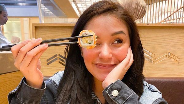 Kulineran si Cantik Lula Lahfah yang Live IG Bareng Justin Bieber