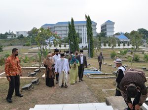 Ditemani Nur Azizah, Maruf Ziarah Makam Pendiri Tangerang di Tangsel