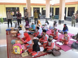 Polisi di Pasuruan Kota Sediakan Wifi Gratis Bagi Siswa Kurang Mampu